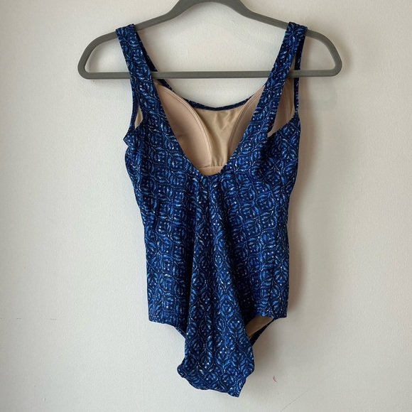L.L. Bean Blue One-Piece Swimsuit women’s Size 8 Retro Floral Print, Scoop Back - Picture 5 of 9